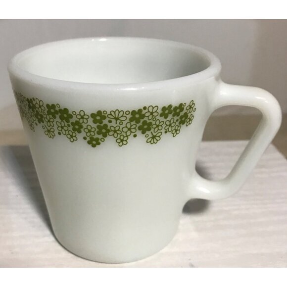 Vintage Pyrex Milk Glass Coffee Mugs Crazy Daisy Green Floral Design - Set Of 5 - Picture 8 of 9